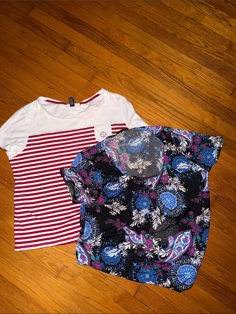 Women’s plus size white & Red Stripe Short Sleeve Tee and Black Floral Top 2X